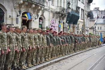 Zeci de mercenari uciși și răniți după ce rușii au lovit cu o rachetă cantina unui centru de antrenament