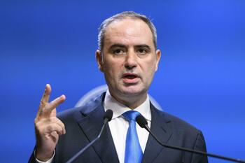 Guvernul face ordine în buget. Nazare: