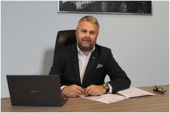 Cine este bugetarul care și-a redus singur salariul cu 40.000 de lei
