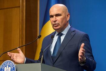 Bolojan lasă de înţeles că renunţă la funcţia de premier dacă Pachetul 2 nu e adoptat: 