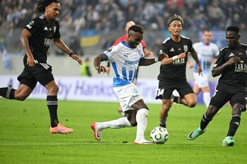 Universitatea Craiova - Noah 1-1. Oltenii, primul punct în grupa de Conference League