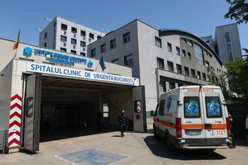 Medic de la Spitalul Floreasca, prins în flagrant când lua mită