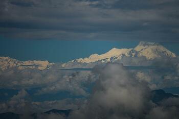 Mai mulţi alpinişti au murit în Himalaya după ce au fost surprinşi de o avalanşă
