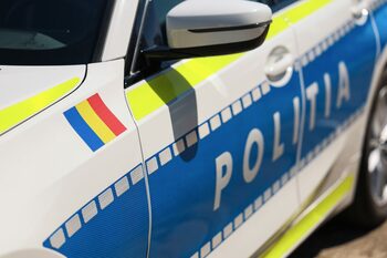 Un polițist din Cluj a bătut și tâlhărit o femeie pe care o plătise pentru a întreține relații intime