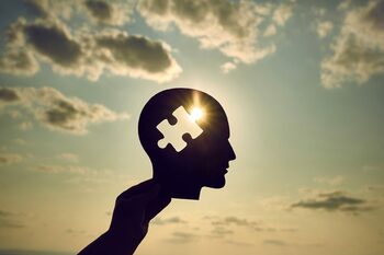 Cercetătorii au descoperit secretul care ar putea proteja creierul de Alzheimer