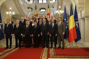 Guvernul Bolojan a tăiat și din zilele de concediu pentru unii bugetari. Ce spune codul muncii