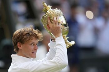 Și-a luat revanșa! Sinner, prestație de vis în fața lui Alcaraz în finala de la Wimbledon
