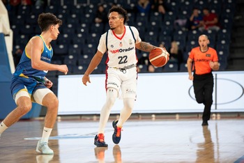 Meciul internațional cu numărul 120! Baschetbaliștii orădeni joacă miercuri în Turcia în FIBA Europe Cup!