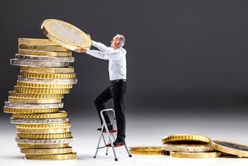 Băncile câştigă bine şi când economia şi creditarea încetinesc. Profitul sistemului bancar a ajuns la un nou maxim, (…)