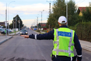 Lista abaterilor care îți pot suspenda permisul. Câte puncte de penalizare îți trebuie ca să rămâi fără carnet