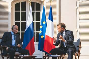 Putin și Macron au vorbit despre Iran și Ucraina în prima convorbire telefonică din ultimii aproape trei ani / Vor (…)