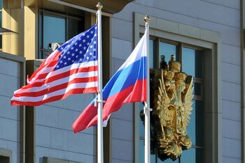 Un proiect de lege american în vederea impunerii Rusiei unor sancţiuni masive câştigă teren / Președintele Donald (…)