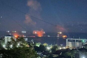 Ziua 1348 Ucrainenii au nimicit un terminal petrolier rus. Rușii au atacat în rafală. Kremlinul respinge o întâlnire (…)