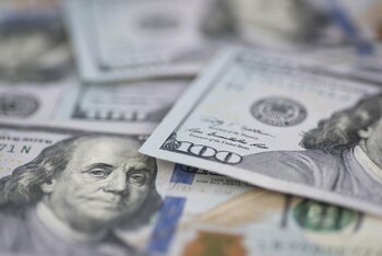Termenul limită pentru taxele vamale mai ridicate pentru importurile din zeci de ţări ar putea fi prelungit, anunță (…)