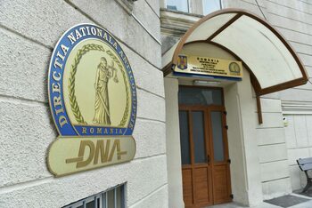 DNA: Reprezentanții Touring Eurolines SA au avut calitatea de martori denunțători. Au depus denunț din proprie (…)