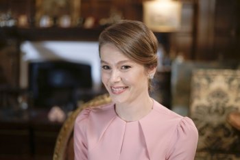 Burcu Biricik, actrița din „Fata de la fereastră”, afacere inedită împreună cu soțul său