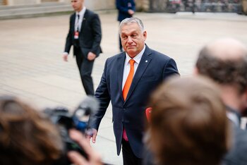 POLITICO: Noii membri ai UE ar putea adera fără drepturi de vot depline. Noul plan încearcă să dea un nou impuls (…)