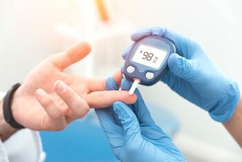 Primul pacient cu diabet de tip 1 care își produce singur insulina după un transplant de celule modificate genetic