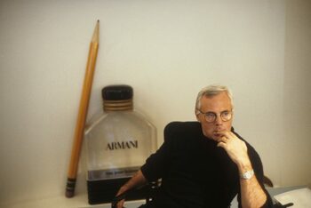 Zi de doliu în Milano pentru Giorgio Armani. Designerul va fi înmormântat luni într-un mic sat din Italia