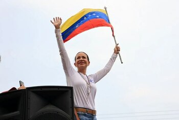 Câștigătoarea premiului Nobel pentru Pace cere SUA o intervenție militară în Venezuela