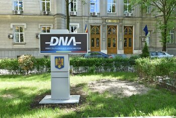 Doar 14 miniștri din 36 anchetați de-a lungul vremii de DNA au primit condamnări definitive în instanță