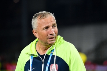 Tehnicianul echipei CFR Cluj, Dan Petrescu: Ne-a lipsit un golgheter în meciul cu Paksi