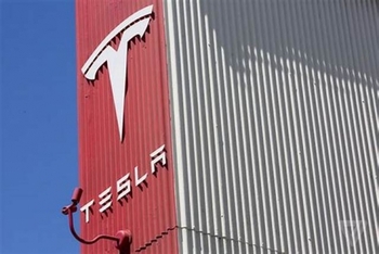 Tesla intră pe piața indiană: va inaugura săptămâna viitoare un showroom oficial la Mumbai