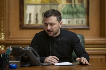 'Propunerea SUA de a oferi garanţii de securitate Ucrainei este una istorică' - Volodimir Zelenski