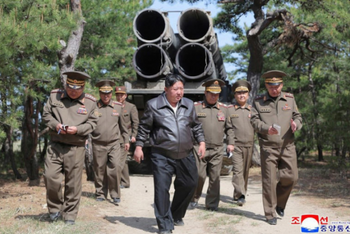 VIDEO Cel mai temut om al lui Vladimir Putin s-a întâlnit cu Kim Jong Un: 'O frăție de luptă invincibilă'