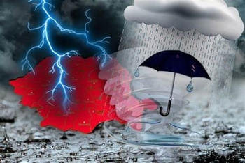 ALERTĂ meteo! Cod Roșu de grindină și averse torențiale în nordul Moldovei