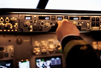 FOTO Cine era pilotul mort în accidentul aviatic din Orăștie. În urmă cu 7 ani a scăpat cu viață dintr-un alt (…)