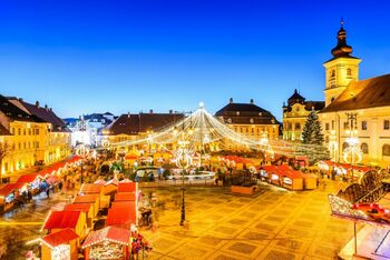 Târgurile de Crăciun din România, tot mai căutate de străini. Ce orașe se află pe lista turiștilor care-și petrec (…)