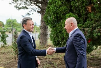 Republica Moldova cumpără, avantajos, peste 50% din energie de la români. Noi importăm de la moldoveni, la prețul (…)