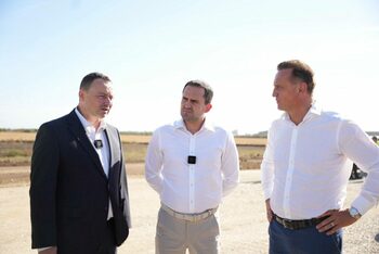 Ministrul Transporturilor, Ciprian Șerban, VIZITĂ pe șantierul de pe Lotul 1 al Autostrăzii 0 Nord. Care este (…)