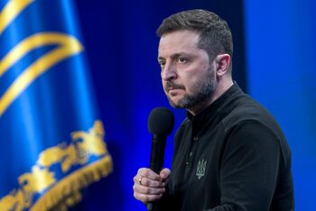 The Telegraph: Ucraina ar putea fi de acord să CEDEZE teritorii Rusiei pentru a opri războiul
