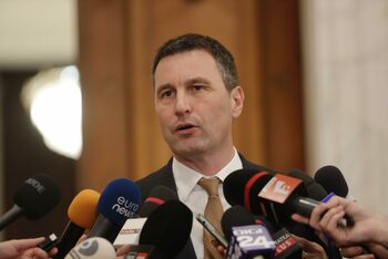 Tanzcos Barna: „Companiile care acţionează pe o piaţă concurenţială trebuie tratate diferit”