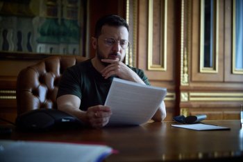 PACEA din Ucraina, în impas. Zelenski se se va întâlni cu liderii europeni la Londra. Kremlinul laudă noua strategie (…)