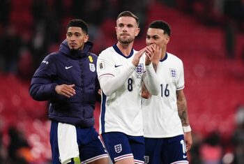 Jordan Henderson pleacă de la Ajax după un an și jumătate în Olanda
