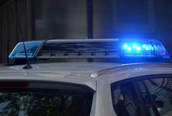 Scandal la un post de poliție din Mehedinți. Au intervenit mascații și jandarmii