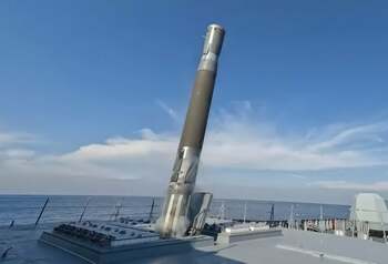 Oportunitate de testare sau semn de disperare? Rusia a folosit o rachetă hipersonică gândită să distrugă navele (…)