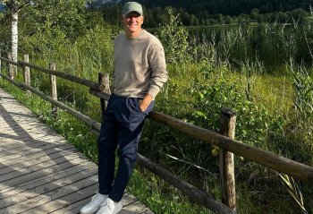 Un fost mare fotbalist și-a înșelat soția celebră cu o bulgăroaică măritată, care are și doi copii. Șocant, aceștia (…)