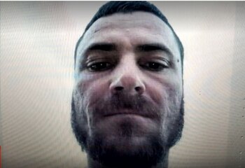 Bărbatul care și-a ucis fosta iubită, căutat cu ajutorul elicopterelor în zona aflată la limita județelor Mureș și (…)