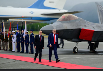 Mesajul transmis de Casa Albă chiar în momentul întâlnirii dintre Donald Trump și Vladimir Putin în Alaska