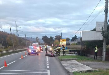 Doi răniți într-un accident cu două motociclete