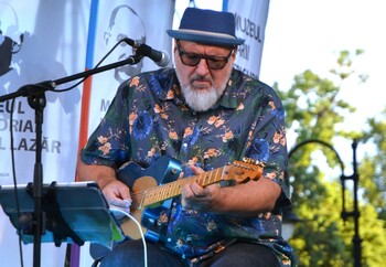 INTERVIU cu AG Weinberger, la 40 de ani de carieră / Cea mai importantă lecţie de viaţă: asumarea convingerilor tale