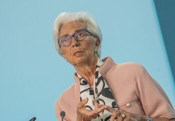 Sfârşitul avuţiei europene? Preşedinta Băncii Centrale Europene lansează un avertisment care dă fiori: Prosperitatea (…)