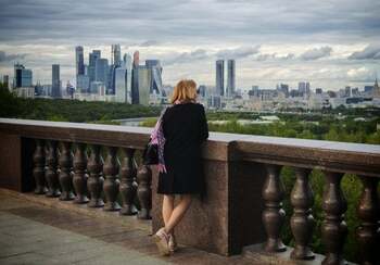 Cartierul secret de lux din centrul Moscovei în care stau înalți oficiali ruși și oligarhii lui Vladimir Putin: (…)