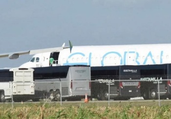 Deportare blocată în ultimul moment pe pista de decolare. Administrația Trump plănuia să „repatrieze” peste 600 de copii