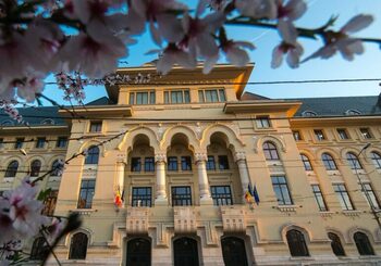 Primăria Capitalei: salarii cu 26% mai mari și spor de condiții vătămătoare pentru toată lumea. Pentru munca grea (…)