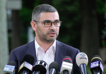Florin Manole spune că România n-a scăpat de extremism: „Am depăşit cu toții, cu bine, un moment dificil. Pericolul (…)